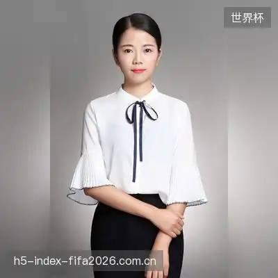 薛霏